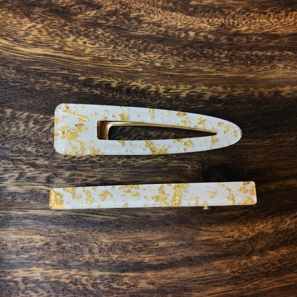 White Gold Flake Acetate Alligator Clip Set of 2 - Picture 2 of 4